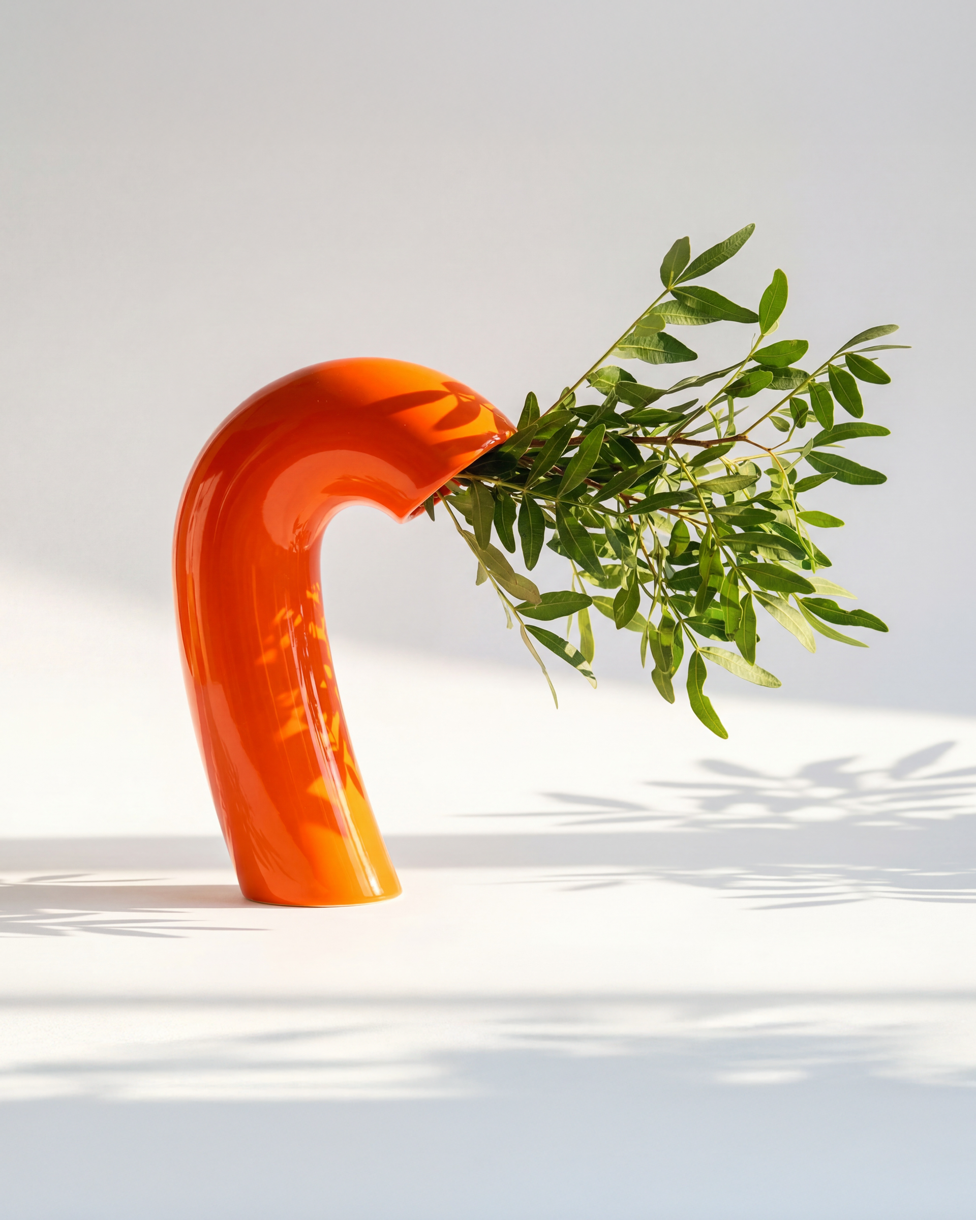 Vita Vase in Micha Orange