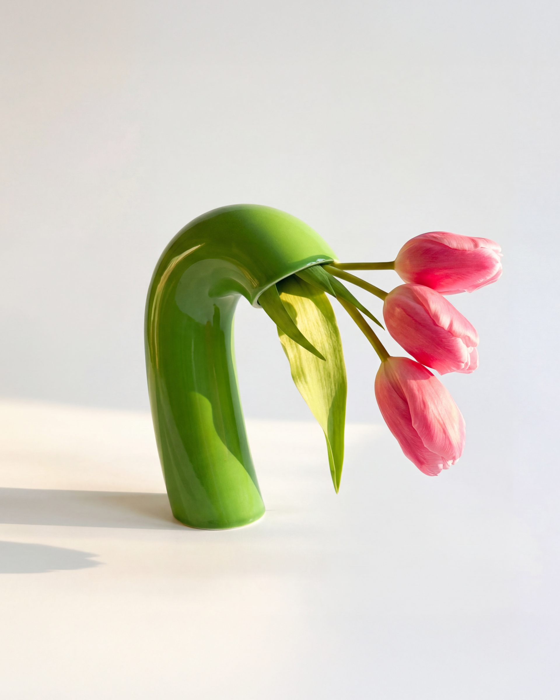 Vita Vase in Viridescent